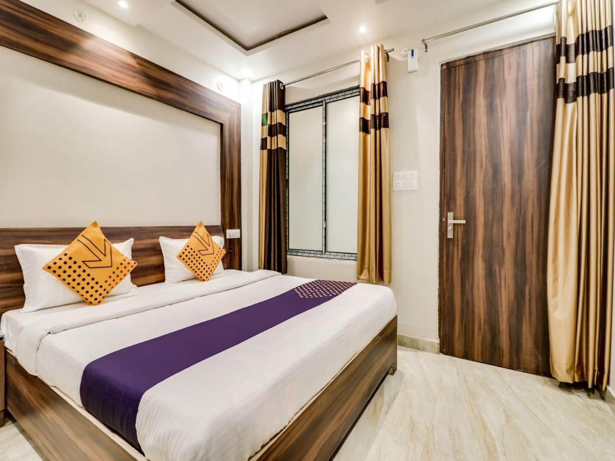 Spot On 69549 Hotel Shri Ram Kashi Muthiganj Exterior photo