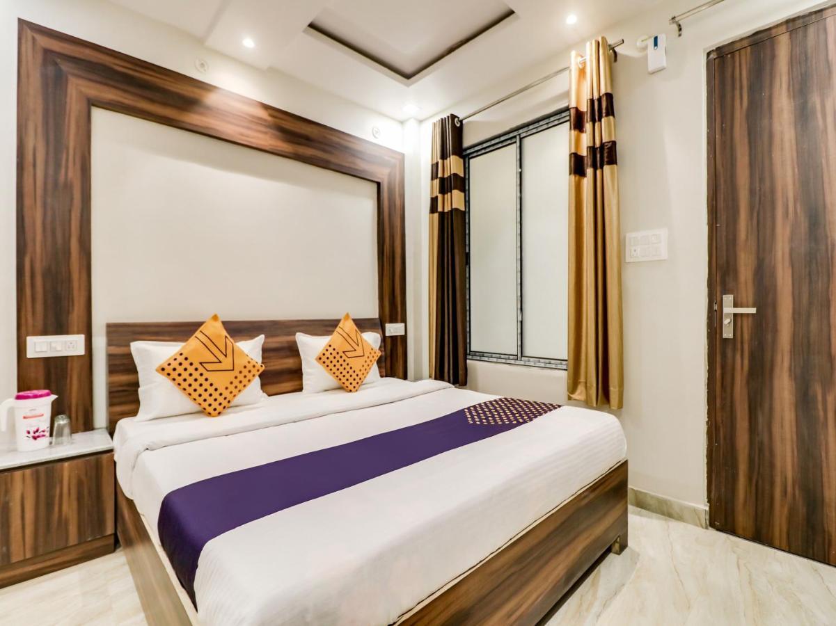 Spot On 69549 Hotel Shri Ram Kashi Muthiganj Exterior photo